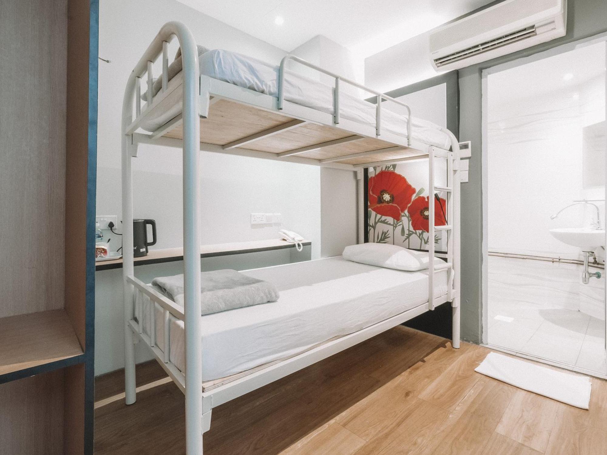 Khách sạn Hi Dot 3*