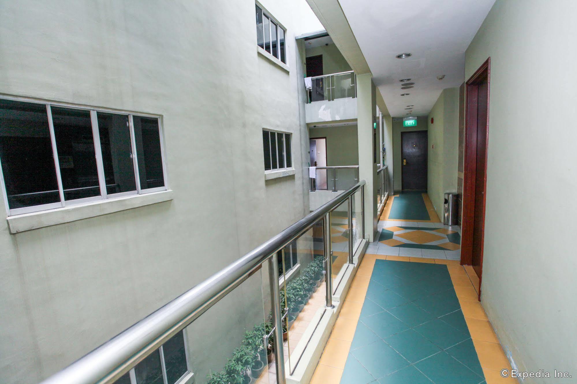 Khách sạn Hi Dot 3*